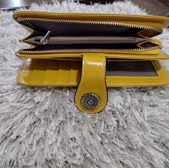 Women's Leather Wallet Large Capacity - Picture 6 of 7